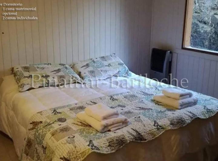 Cabaña en alquiler con 2 dorm en Villa La Angostura al pie del Cerro Bayo 1121