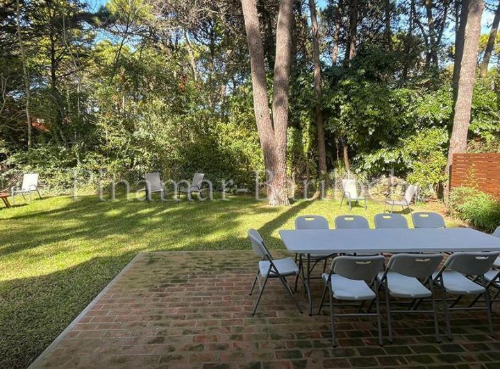 Propiedad en alquiler en Pinamar Zona Norte / Frontera Ideal grupos grandes