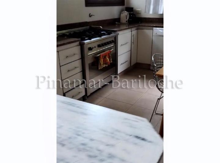 Foto de 1001 Alquiler en Pinamar 3 dorm con baño en suite + Play - Capacidad 12, imagen 5