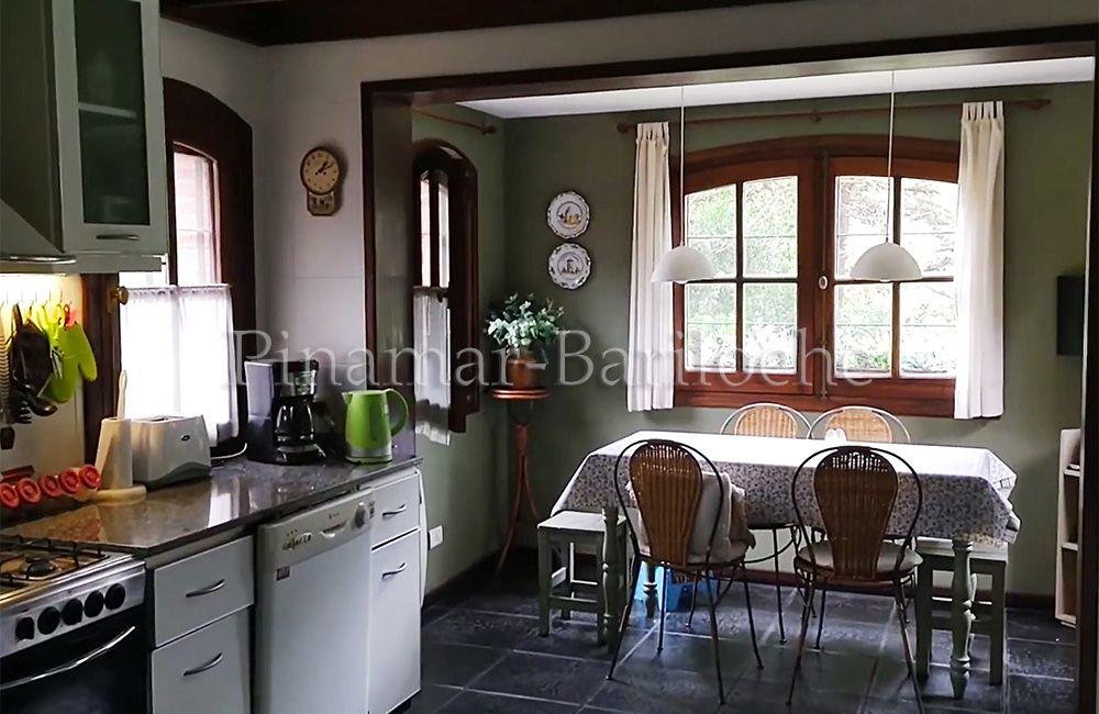 Foto de Alquiler Zona Norte de Pinamar a 2 cuadras de la playa - 5 Dorm y Dep - Pileta -578, imagen 5