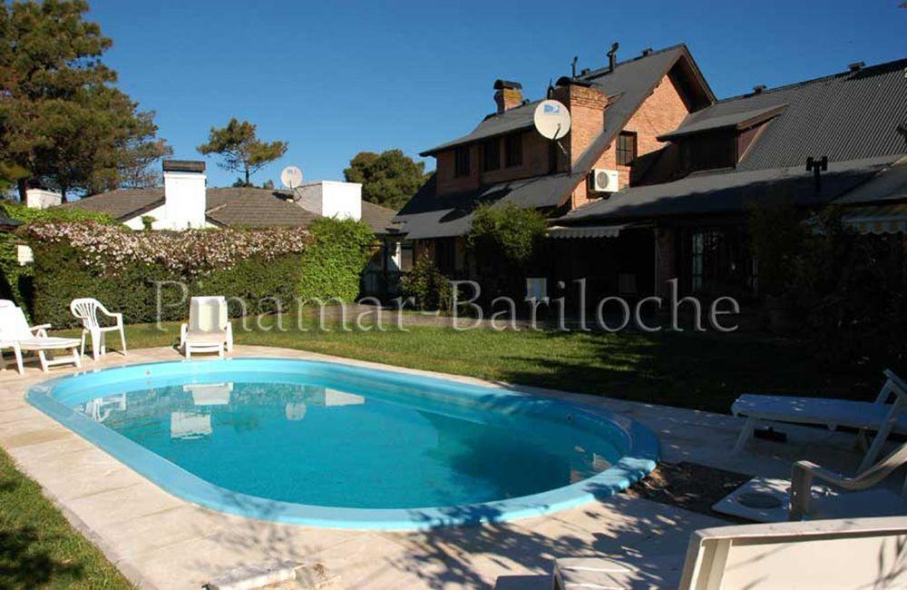 Alquiler Zona Norte de Pinamar a 2 cuadras de la playa - 5 Dorm y Dep - Pileta -578