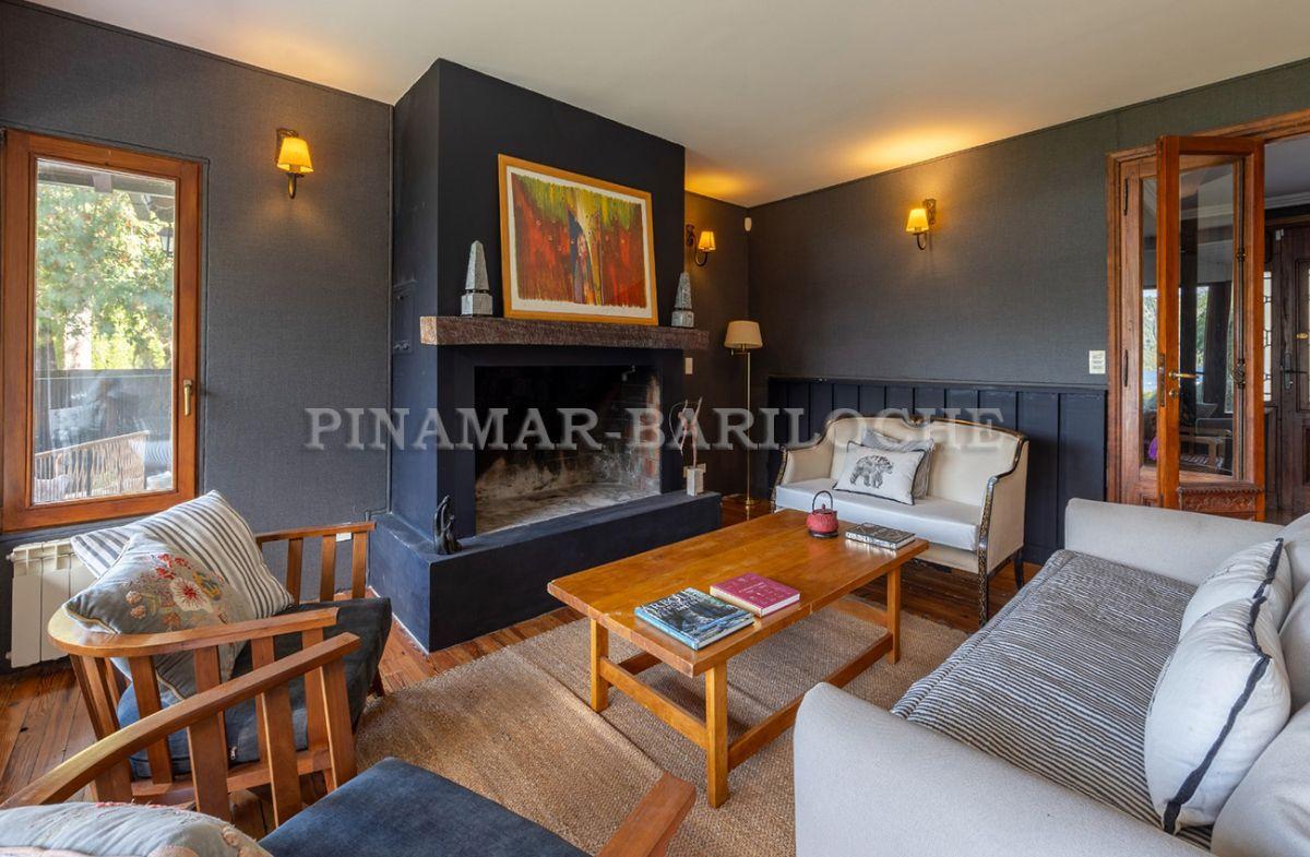 Bariloche, Chalet en alquiler, 6 Dormitorios, Cap 14 personas, Costa de Lago. Km 14 Bustillo