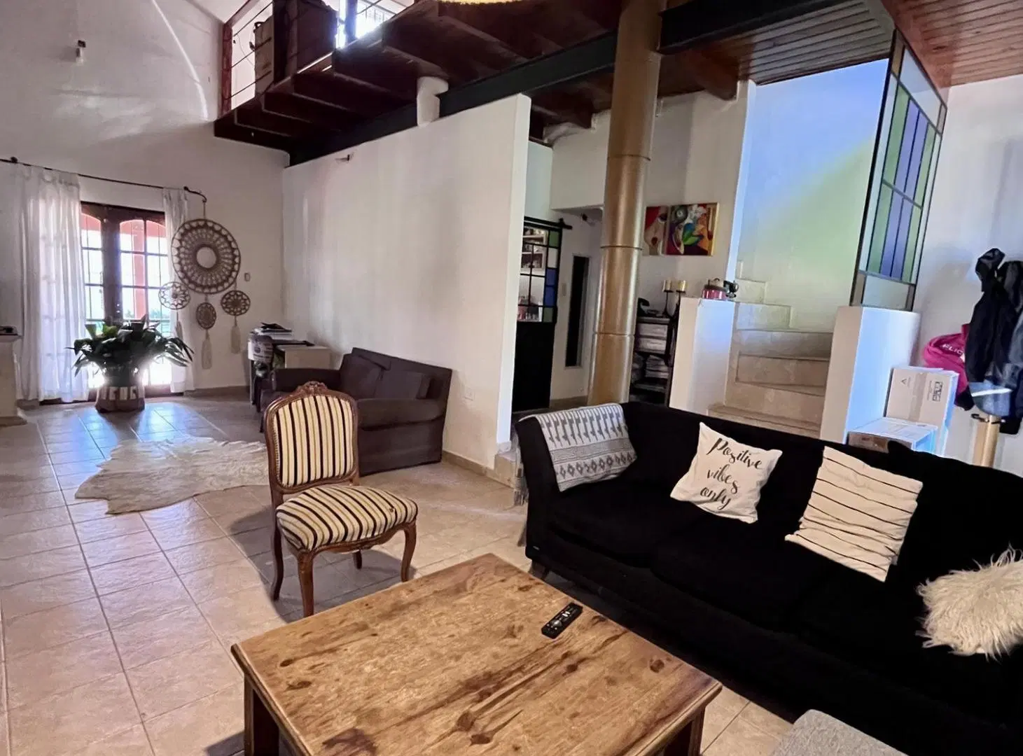 Casa de 2 dormitorios en Rivera Indarte! Con entrepiso! 3
