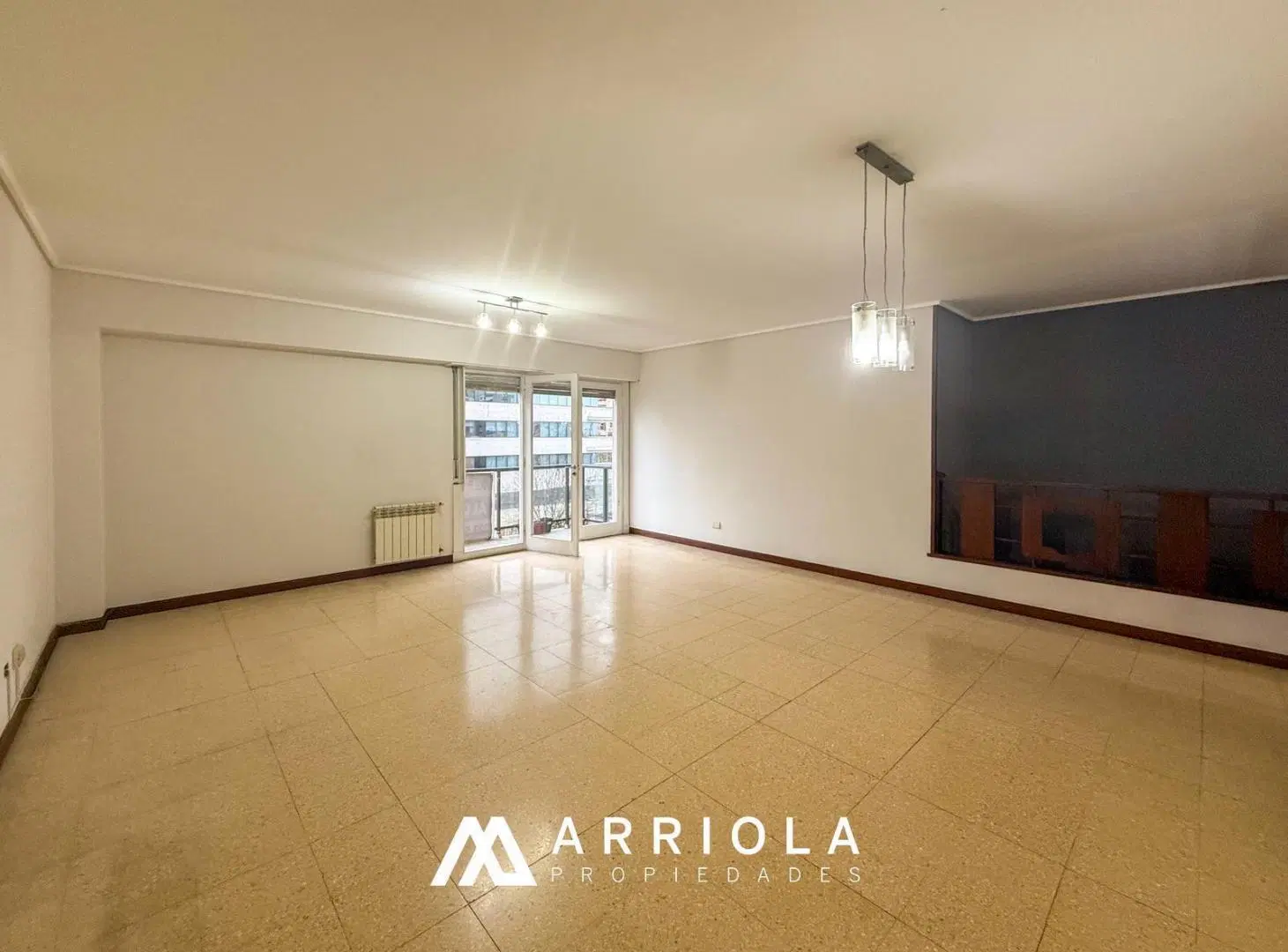 Departamento 4 ambientes en alquiler 24 meses. Mar del Plata. Macrocentro. 3