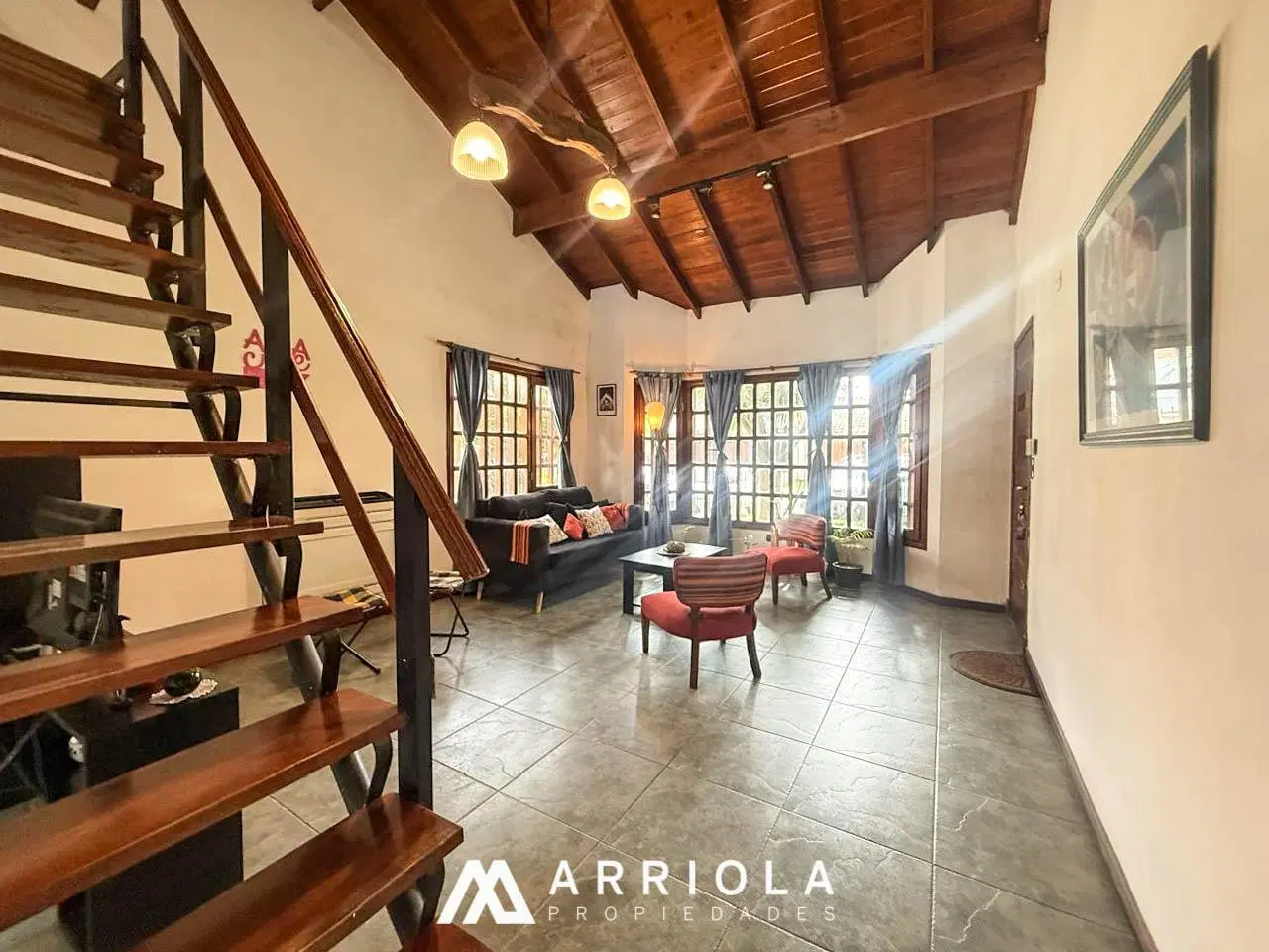 LA FLORIDA. Casa 4 amb. en lote 10 x 34 2