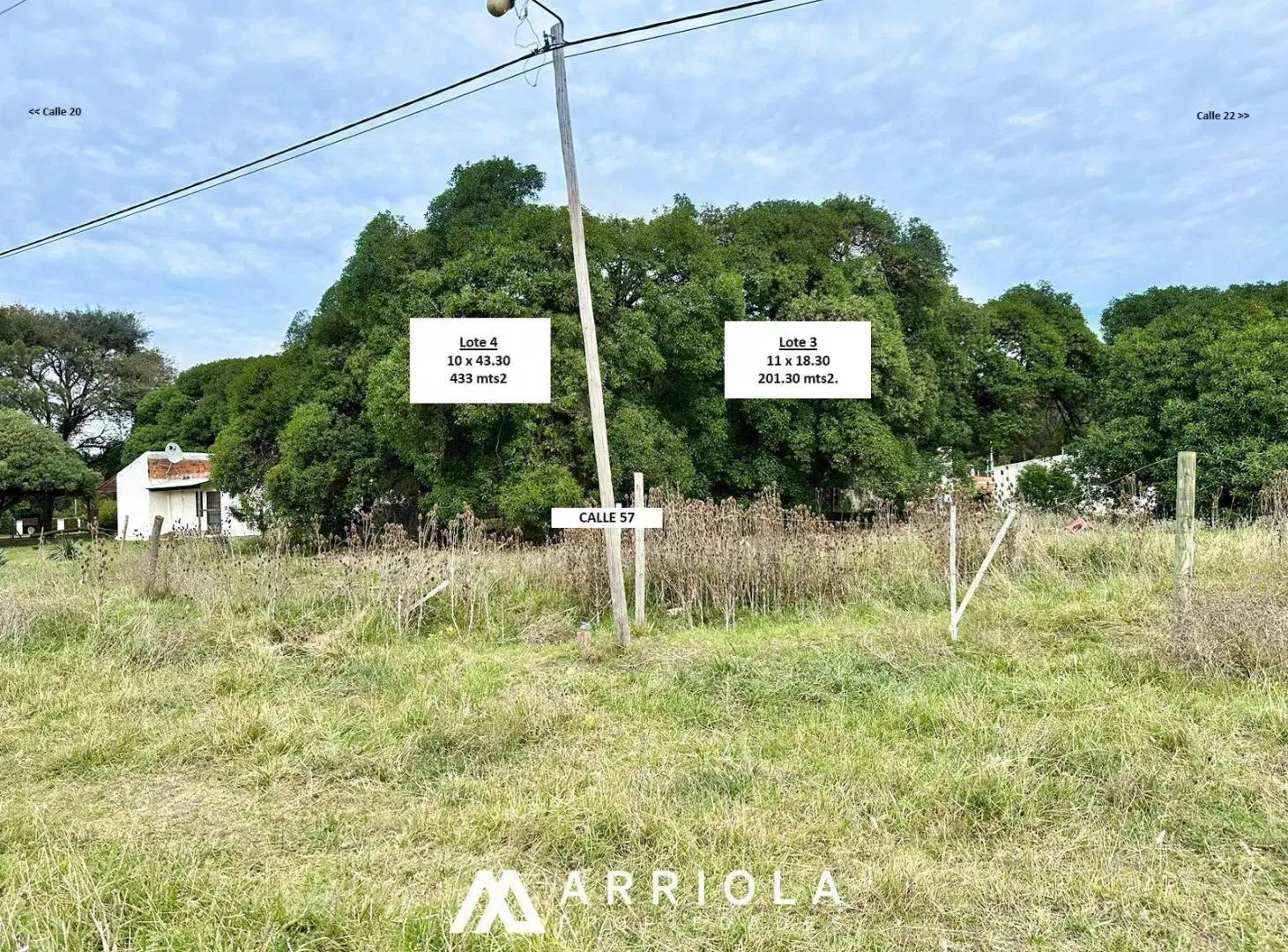 En BLOCK dos LOTES en Miramar, a pasos de la Villa Deportiva Los Santos del Oeste 2