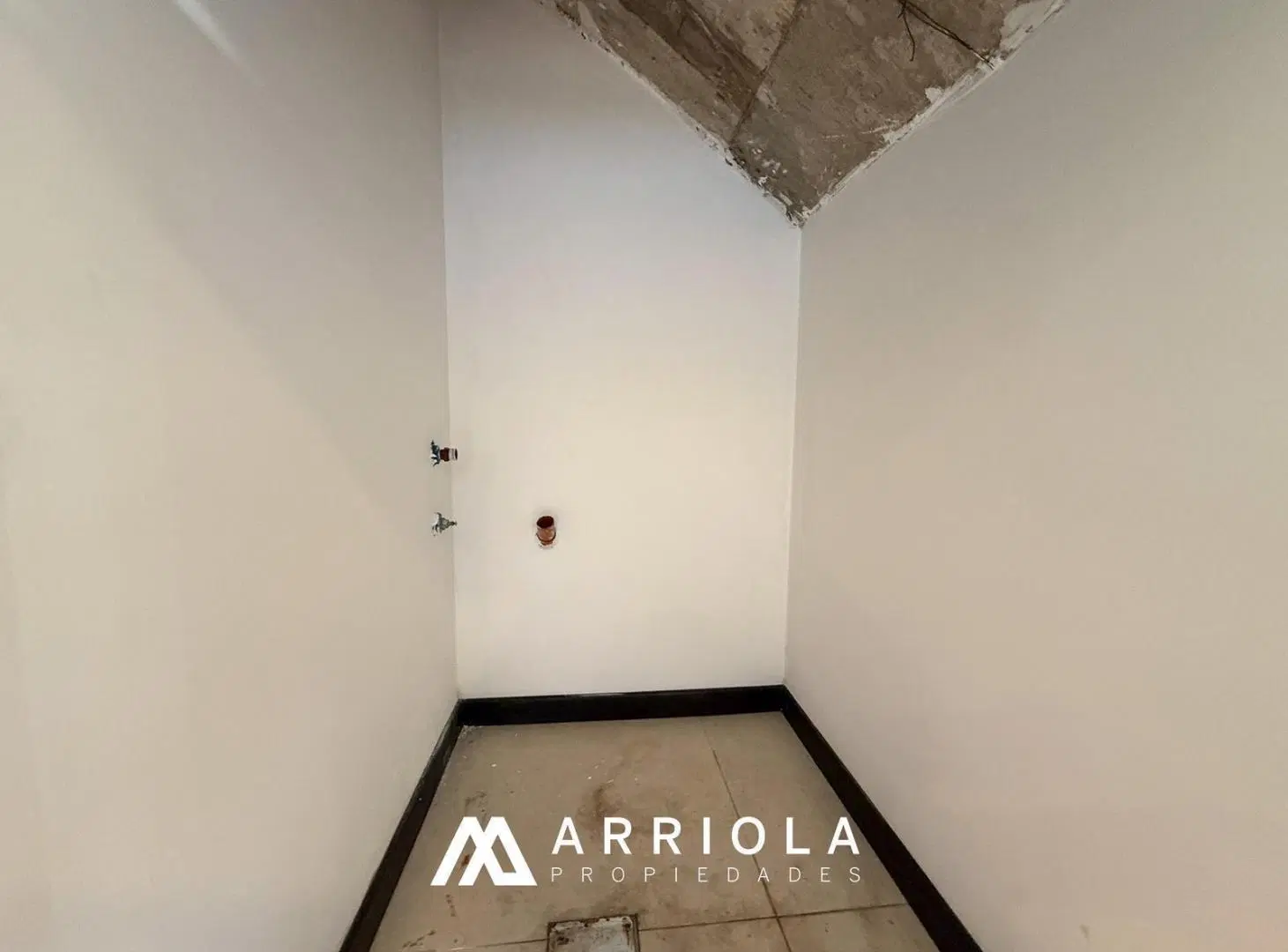 PH 2 ambientes en alquiler en Mar del Plata. Apto uso profesional o vivienda. 8