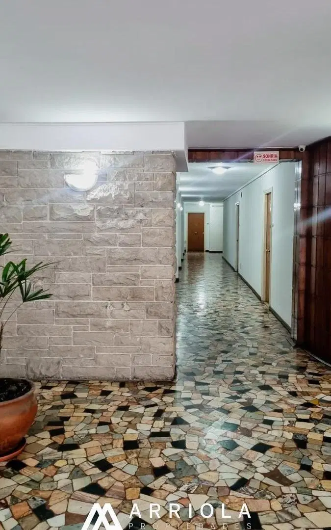 Semipiso 2 ambientes al contrafrente. HECHO A NUEVO. 3