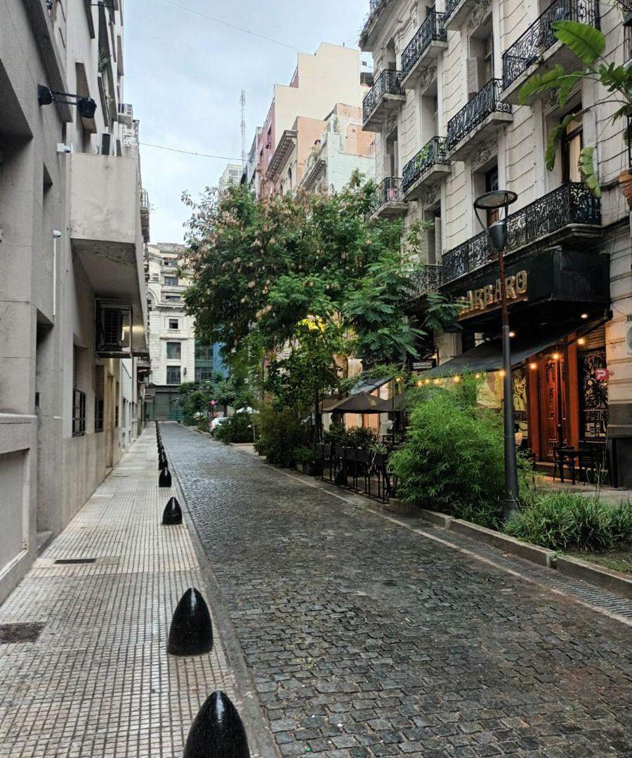Foto de Venta precioso Dúplex en edificio recionalista de dos ambiente en, imagen 1