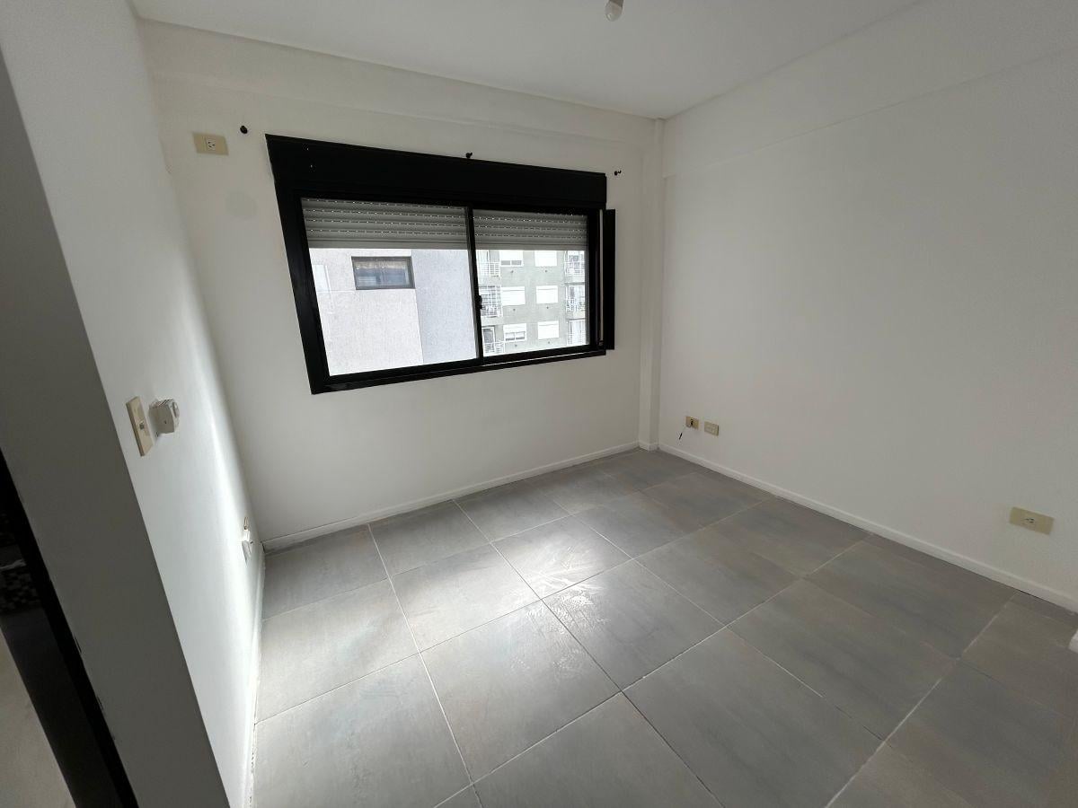 Foto de HERMOSO DOS AMBIENTES-VILLA DEL PARQUE, imagen 2