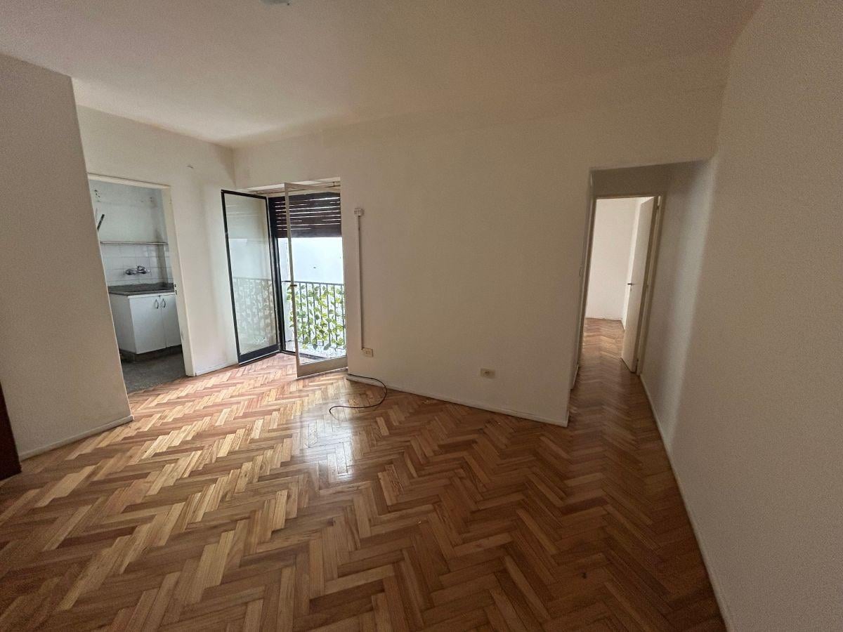 Foto de HERMOSO DOS AMBIENTES, EXCELENTE UBICACION-VILLA URQUIZA, imagen 2