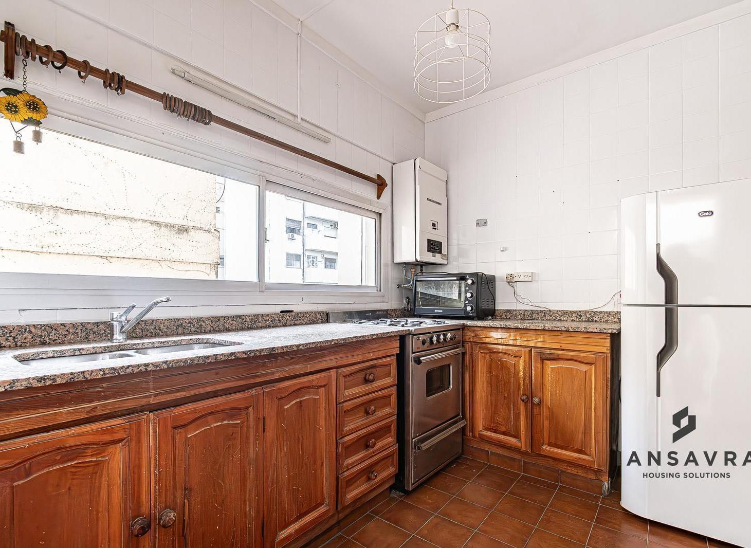 Foto de Alquiler de 5 ambientes, 2 balcones y cochera incluida, imagen 4