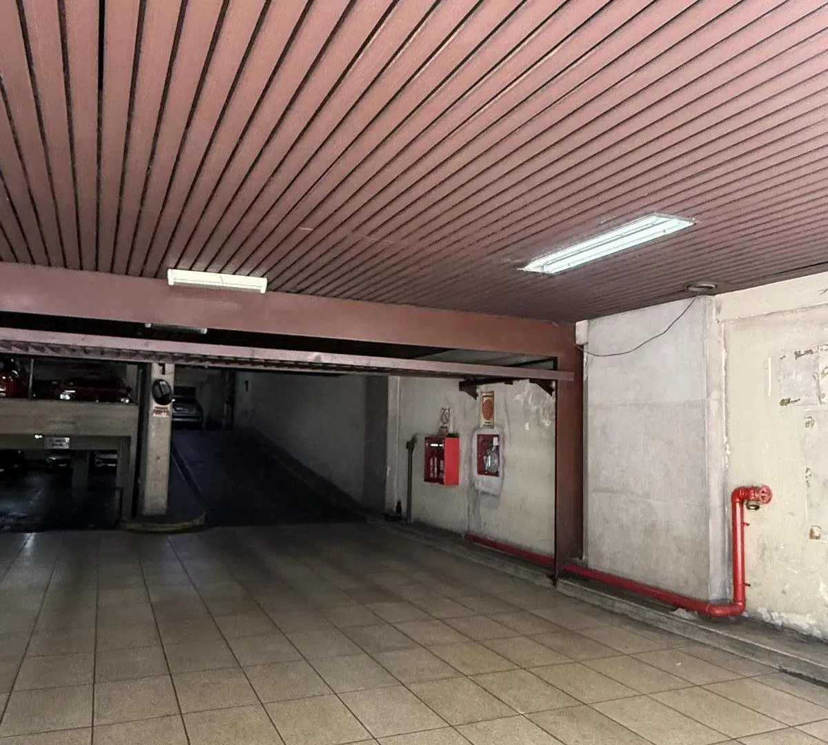 Cochera en venta – segundo piso 3