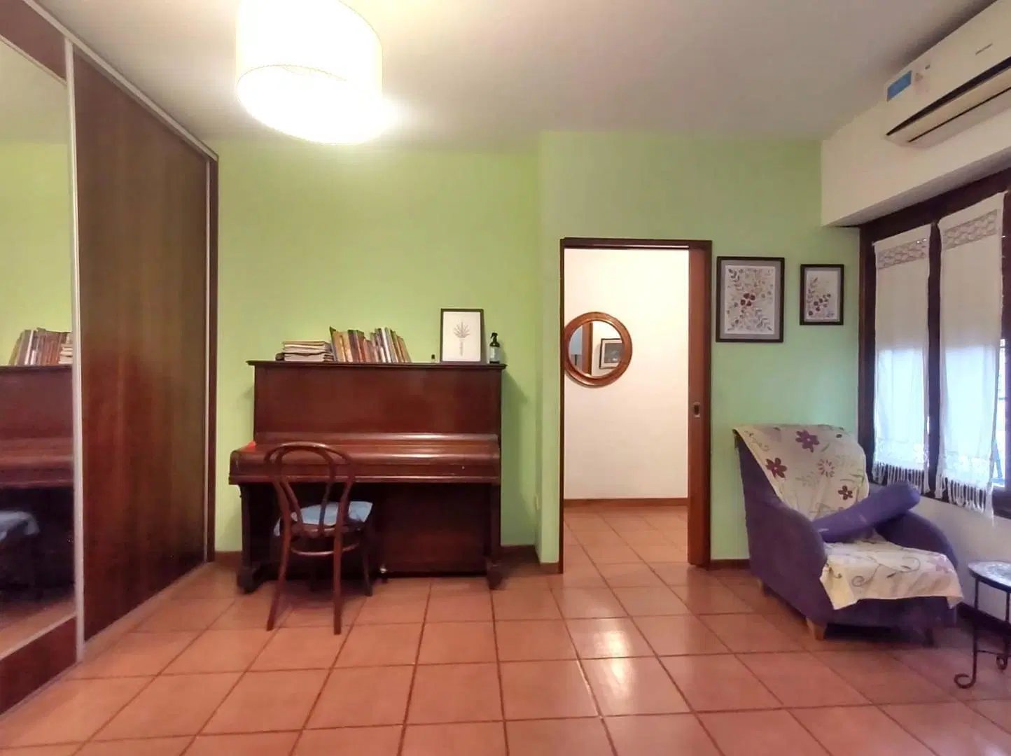 CASA en Venta 3 Ambientes Patio Terraza Villa Sarmiento 1