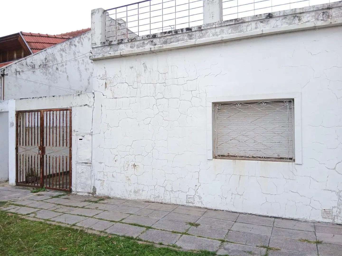 PH 2 Ambientes en Venta Haedo Norte a Refaccionar PB Frente 2