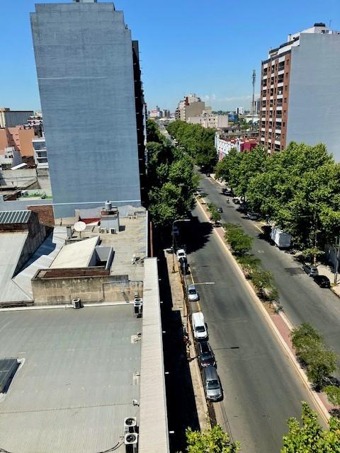 Av. Montes de Oca al 1400