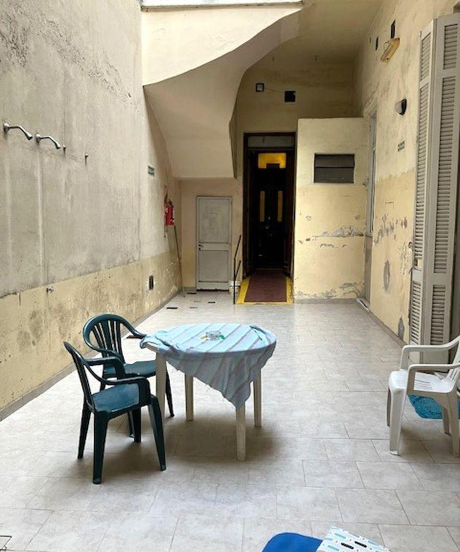 Foto de Casa en terreno propio con local en venta Barracas, imagen 3