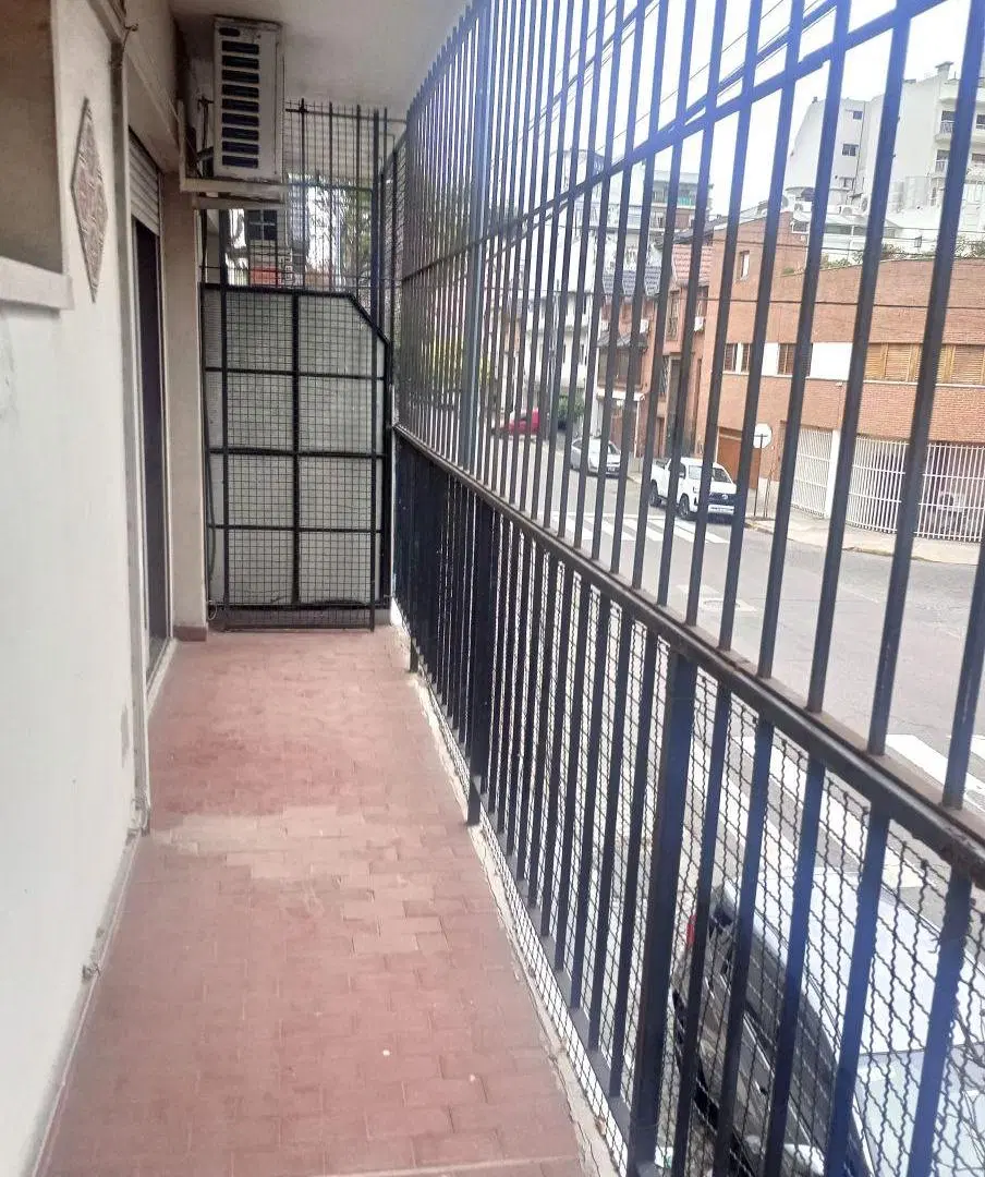 3 ambientes al frente con balcón corrido en venta Barracas 1