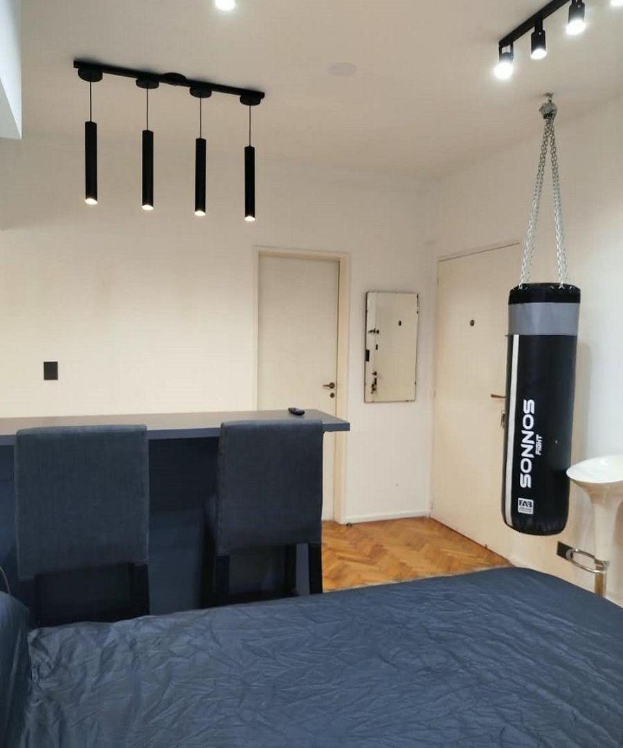 Foto de 1 ambiente reciclado en venta Barracas, imagen 3