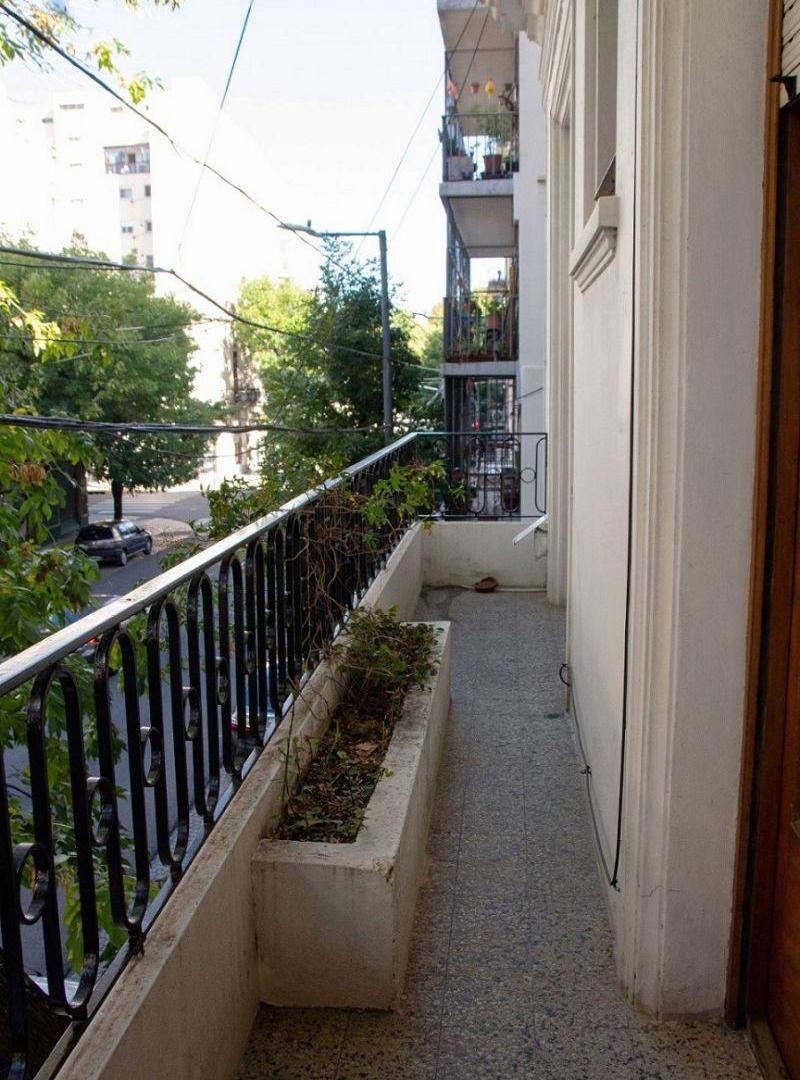 Foto de Ph 4 ambientes con dependencia - Patio - quincho y terraza en venta, imagen 3