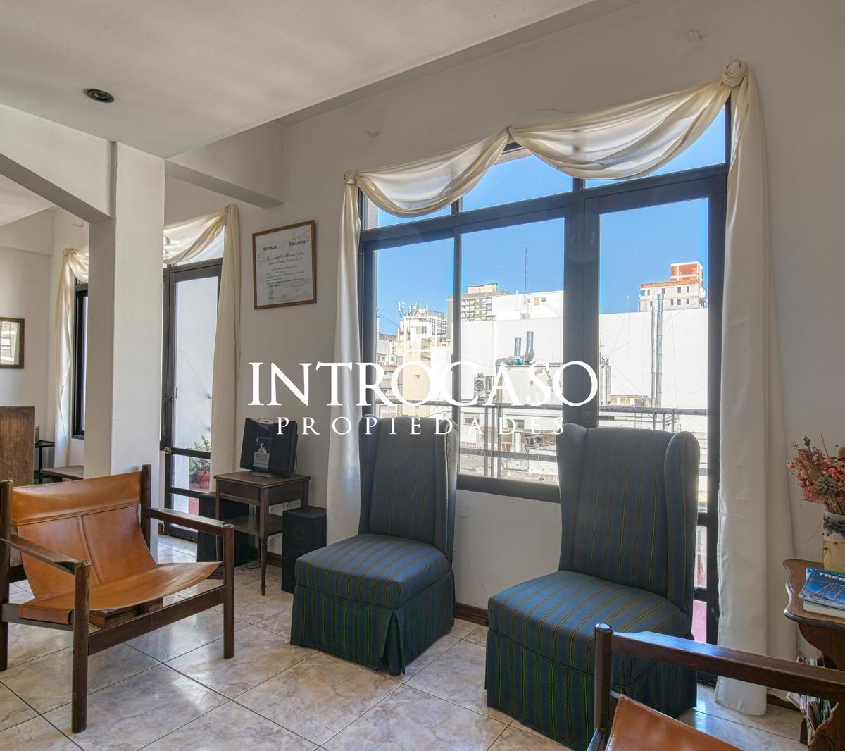 Foto de Venta Permuta Oficina Amplia Balcon al frente, imagen 4