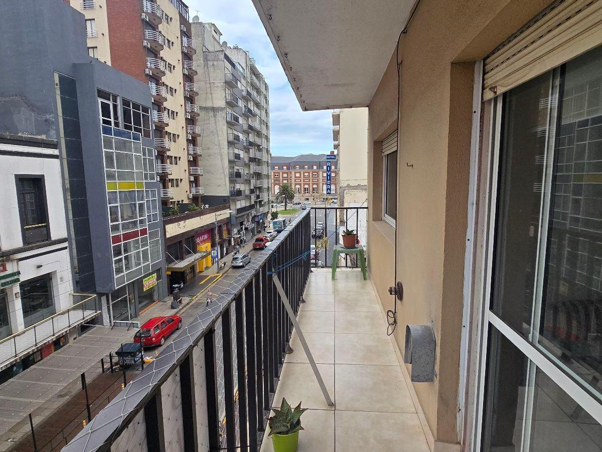 Venta Permuta Departamento 3 Ambientes Reciclado Amoblado
