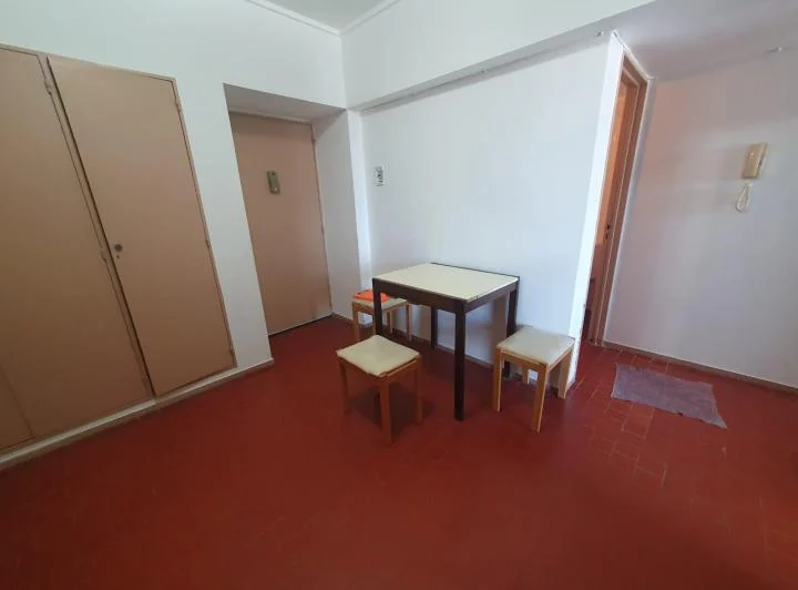 Alquiler 12 / 24 Meses Departamento 1 ½ Ambiente Amoblado 4