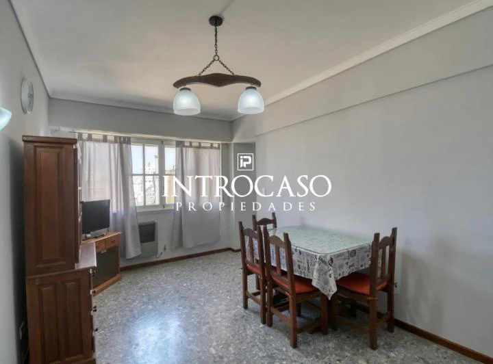 Venta  Departamento 2 Ambientes Lateral Vista Mar 1