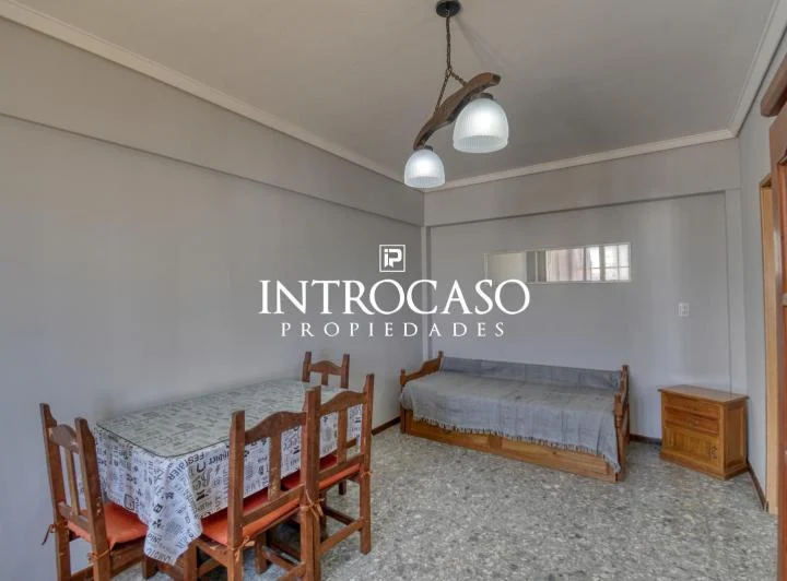 Venta  Departamento 2 Ambientes Lateral Vista Mar 3