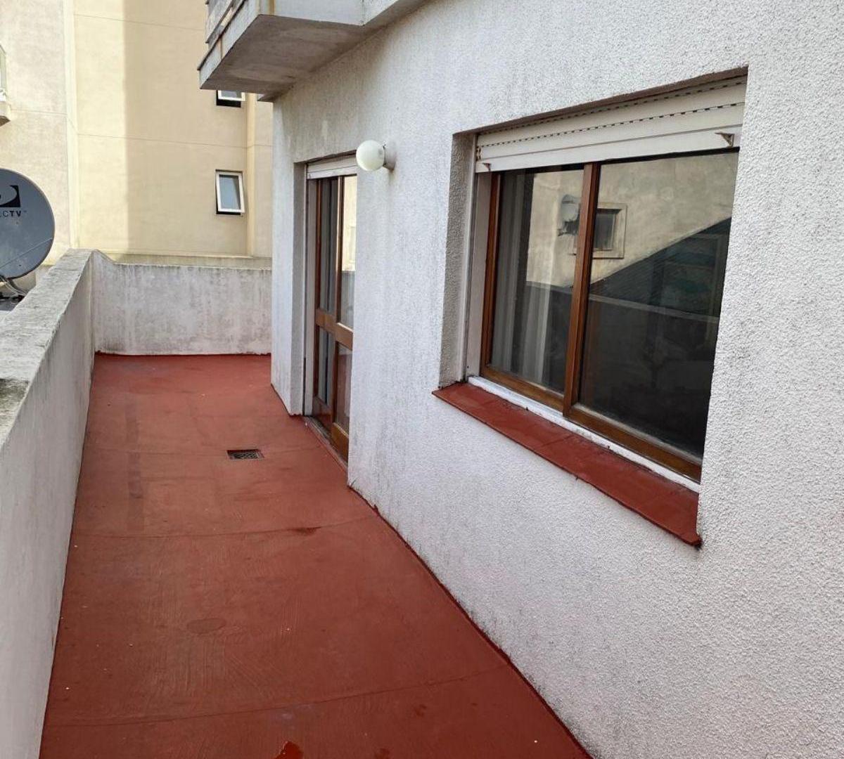 Foto de Venta Departamento 2 ½ Patio Terraza Vista Parcial Mar, imagen 5