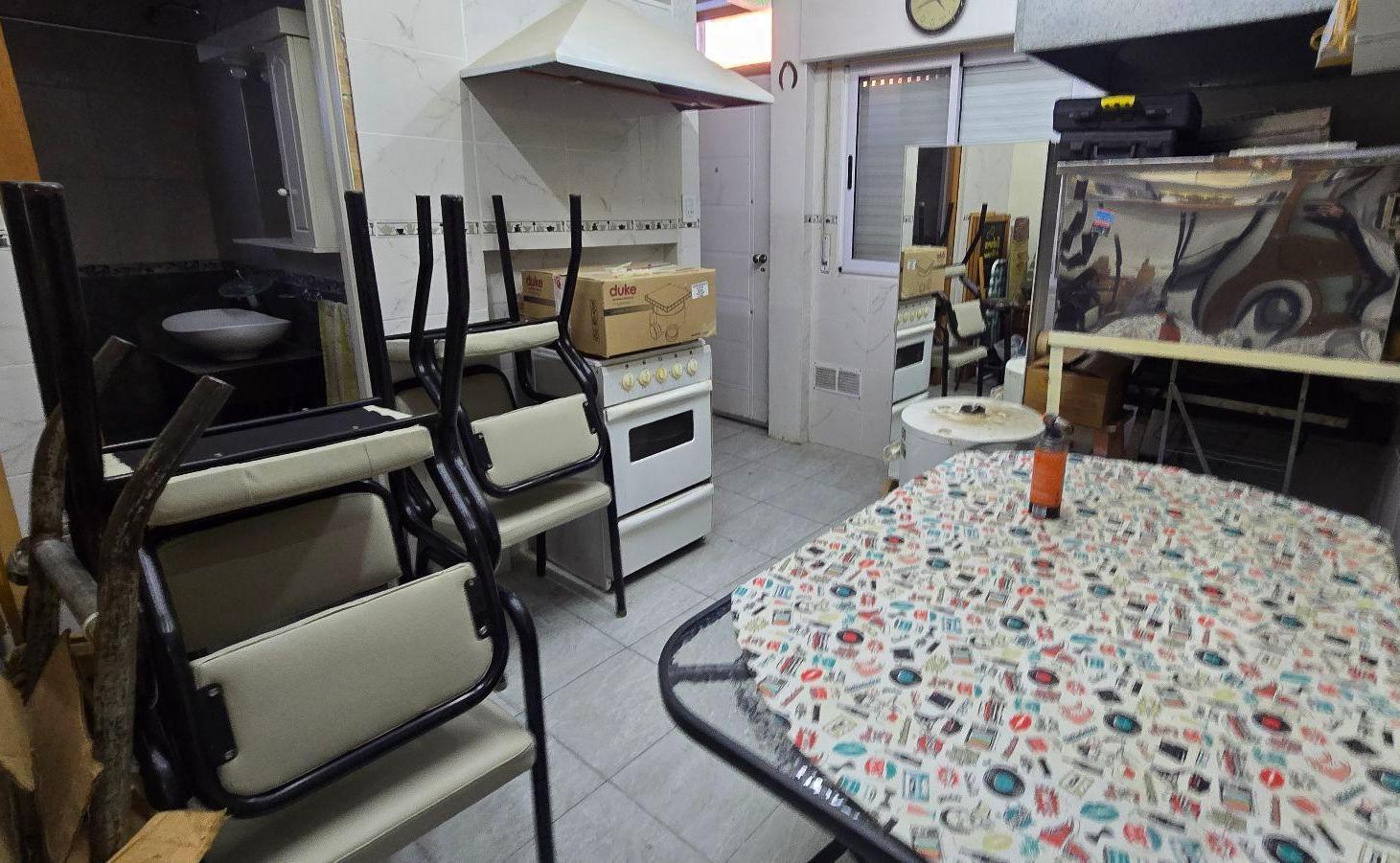 Venta o Permuta Casa Local y Departamento en block