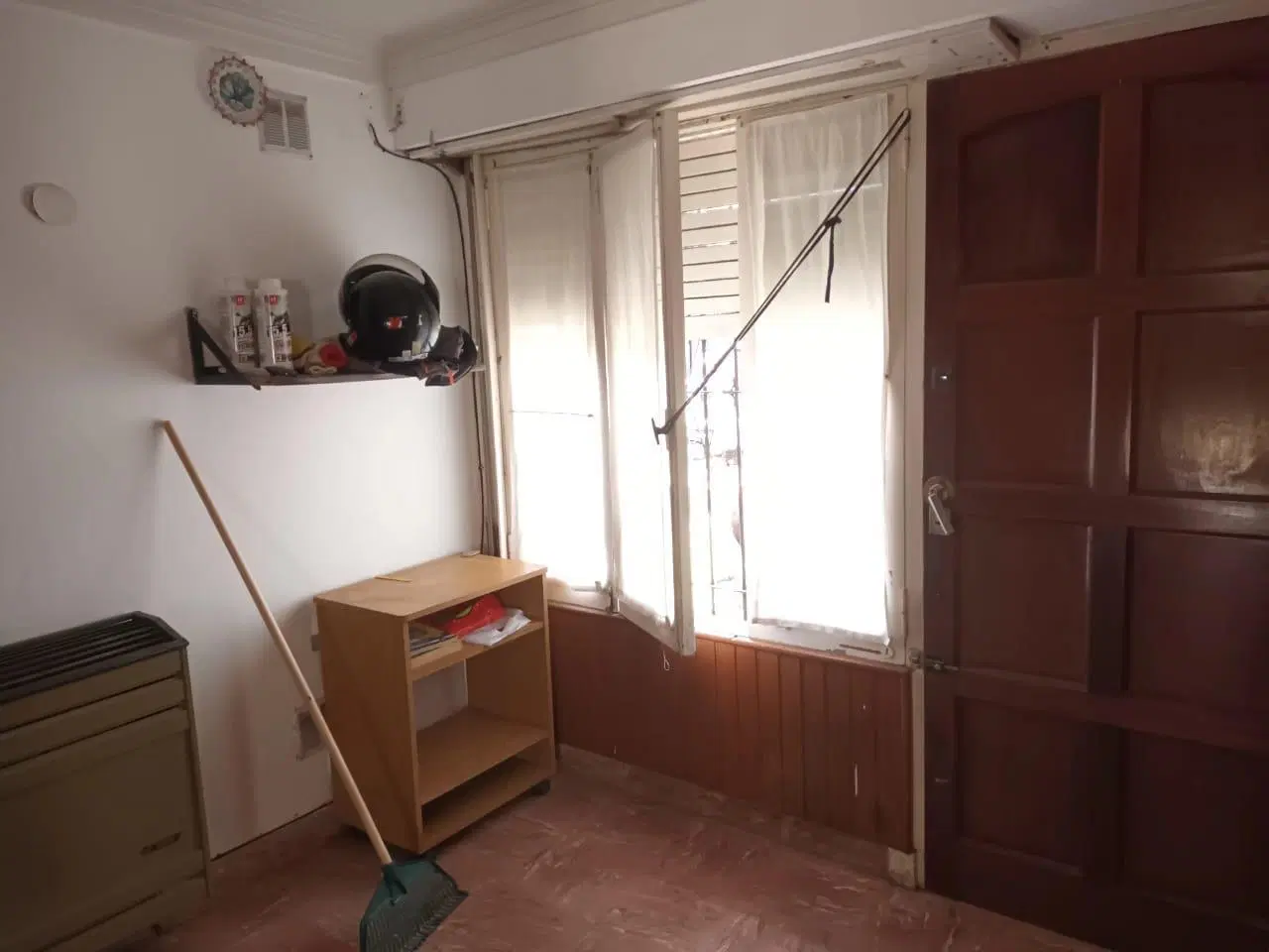 Casa en alquiler 24 meses 4 ambientes a 2 cuadras de la costa 2