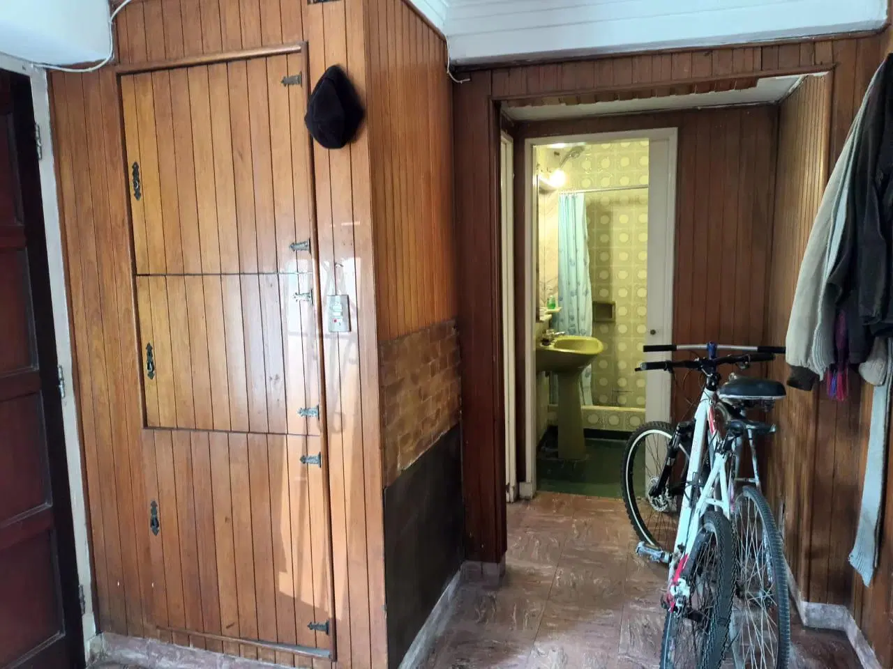 Casa en alquiler 24 meses 4 ambientes a 2 cuadras de la costa 3