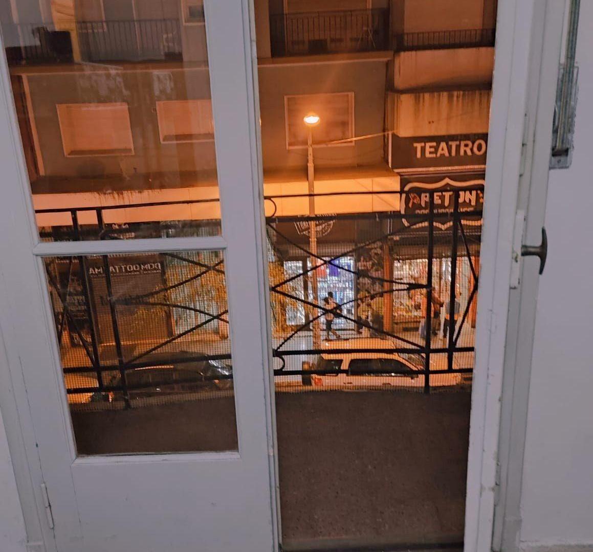 Foto de Venta Departamento 3 Ambientes Al Frente, imagen 2