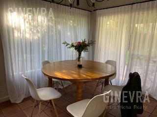 Hermosa Casa en Venta con Renta en Mayling Cc 1