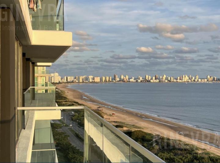 Departamento en  Venta en Venetian, Punta del Este 2