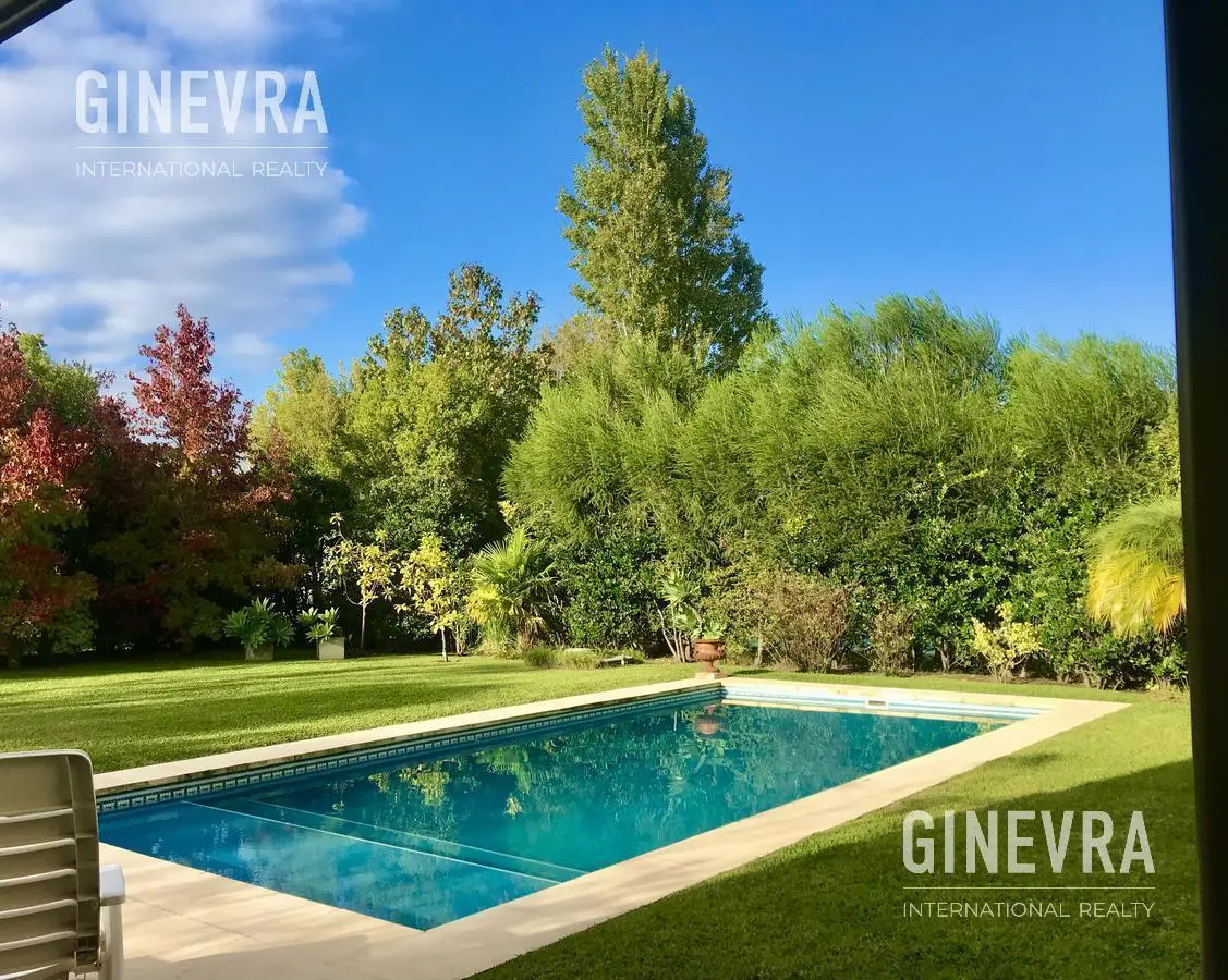 Casa en alquiler y en venta en Nordelta, El Golf 2