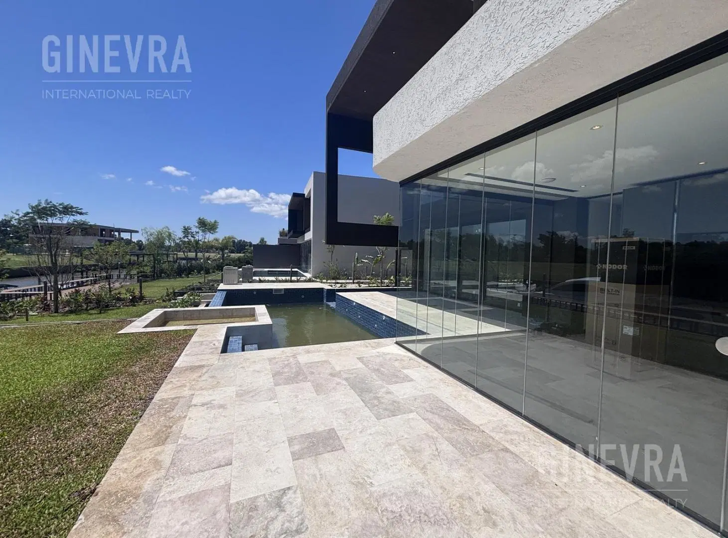 Casa en Venta y Alquiler en El Yacht Nordelta 3