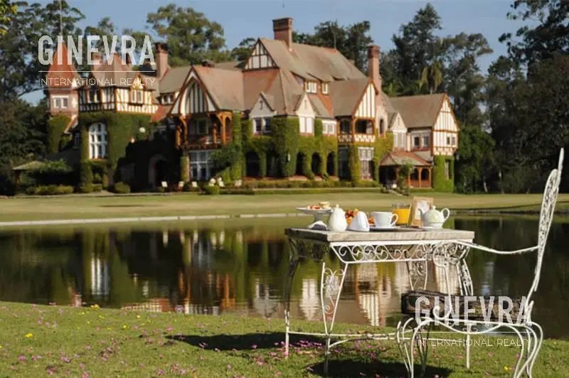 Hermoso Lote frente al golf, en el  barrio Lagunas del Golf, Estancia Villa María 2