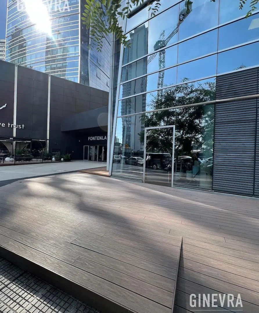 Local para uso exclusivo gastronómico en alquiler - Puerto Madero 4