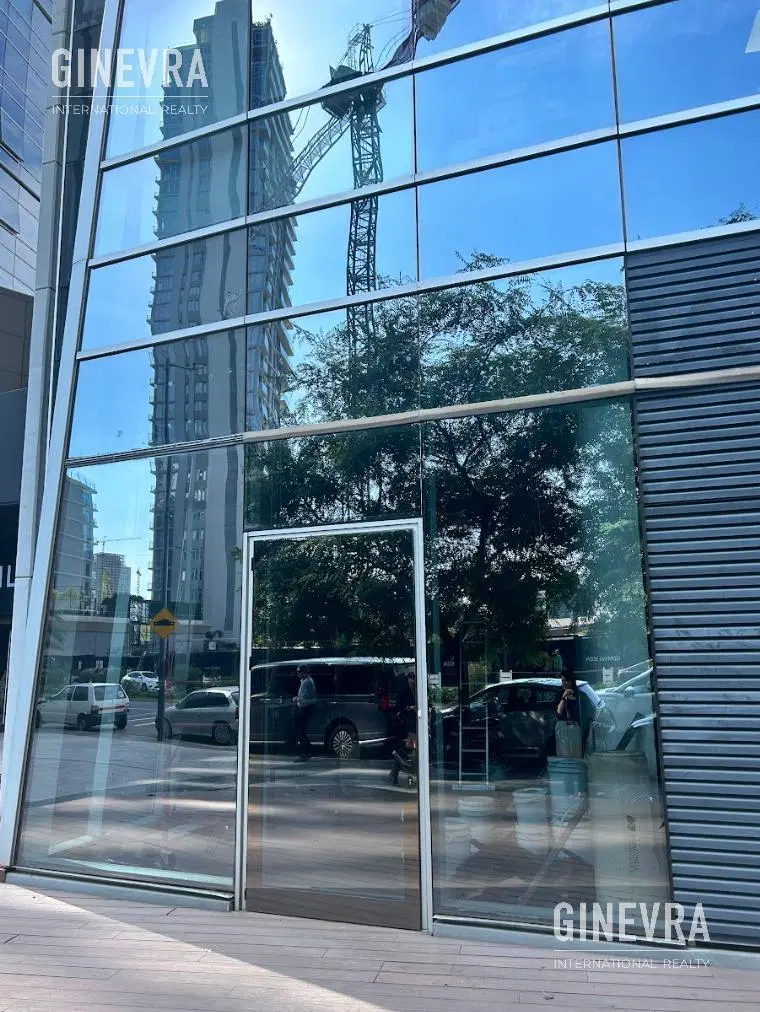 Local para uso exclusivo gastronómico en alquiler - Puerto Madero 3