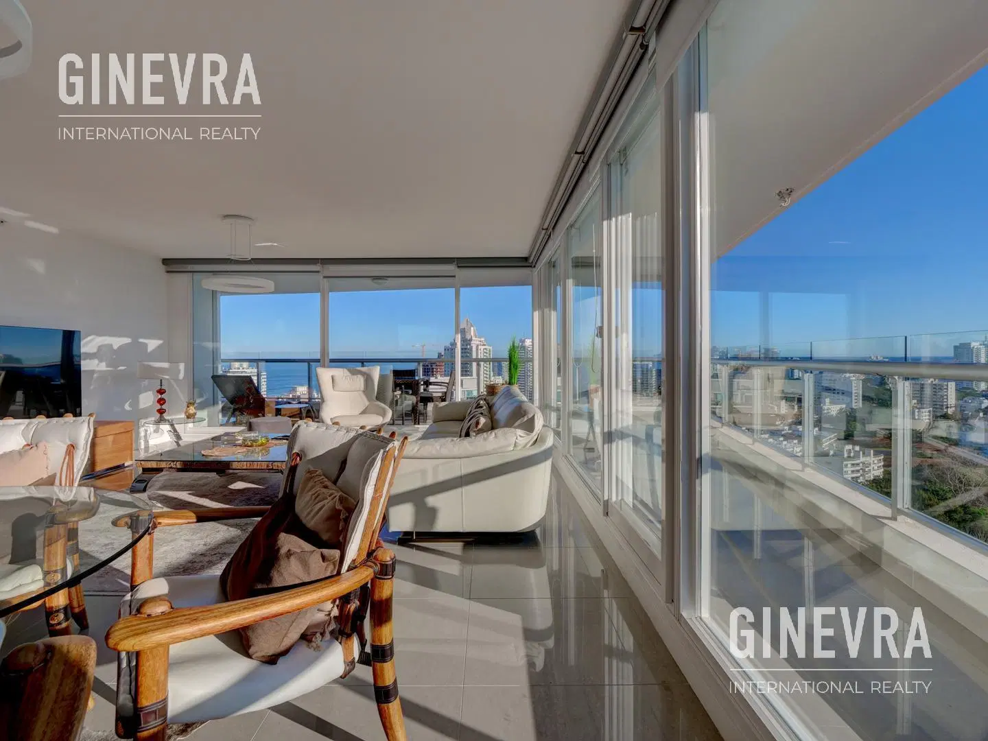 Departamento en Playa Brava 3