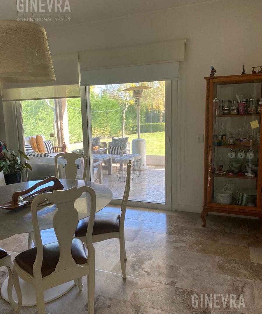 Foto de Importante casa en venta de 3 pisos en lote interno en Nordelta Golf, imagen 5