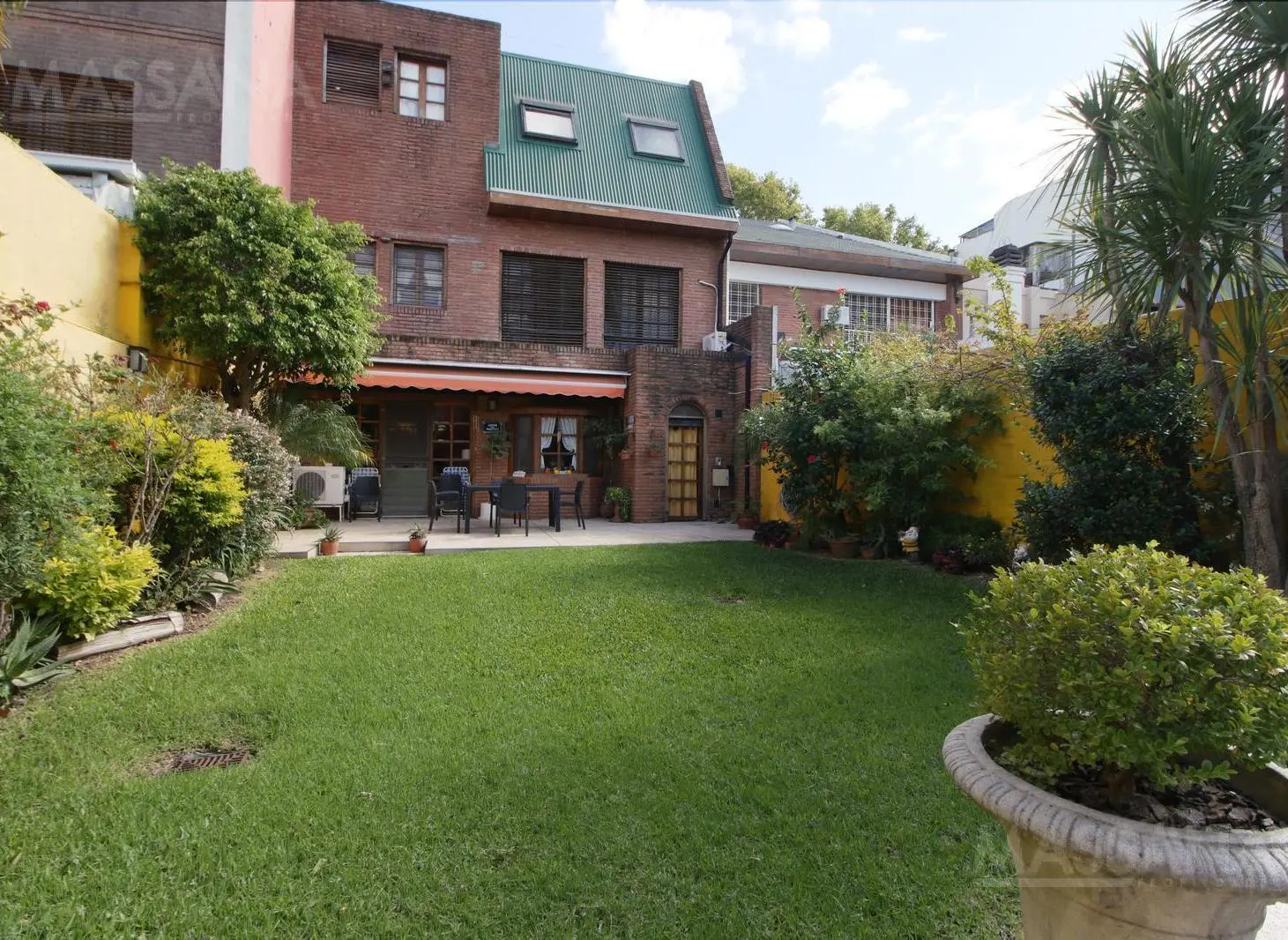 Casa en villa Devoto con Jardin ,Piscina y cochera. 4