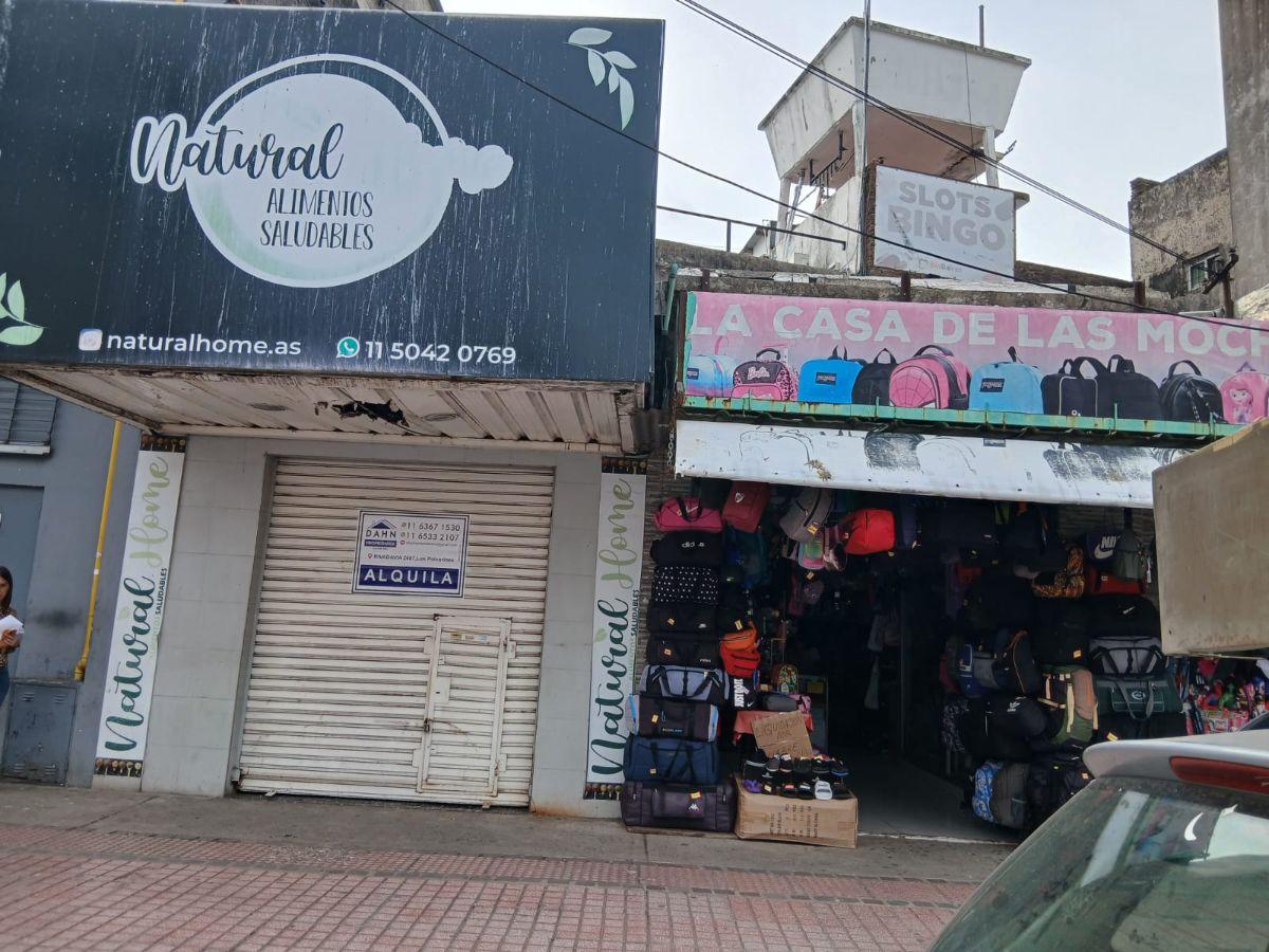 En alquiler excelente local en el centro de LOS POLVORINES