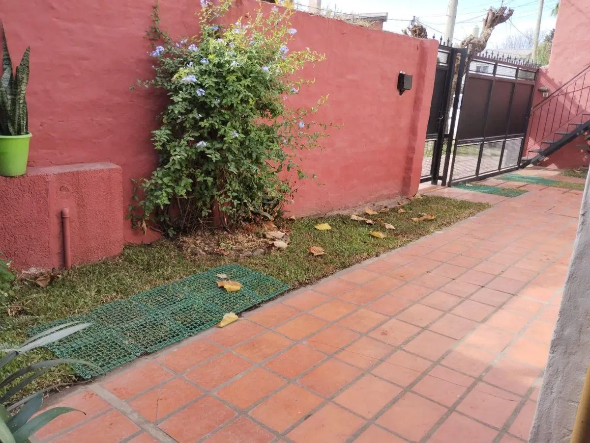 Venta en block casa 3 ambientes + dpto 2 ambientes, IDEAL INVERSOR 4