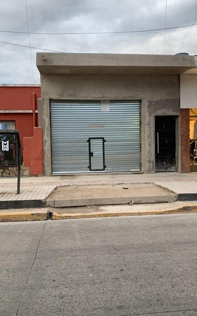 Foto de En alquiler local en el centro de LOS POLVORINES, imagen 5