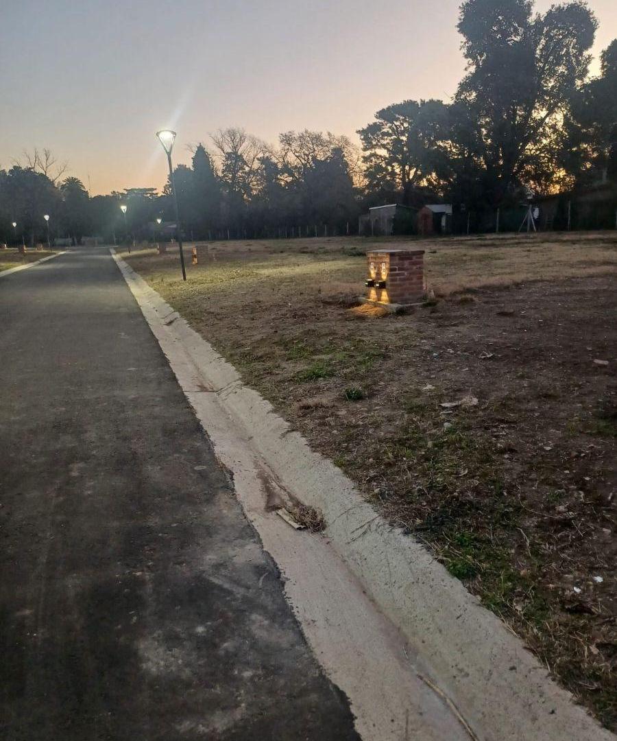 Foto de Venta lote en barrio cerrado Atardeceres de Nogues, excelente ubicacion, imagen 3