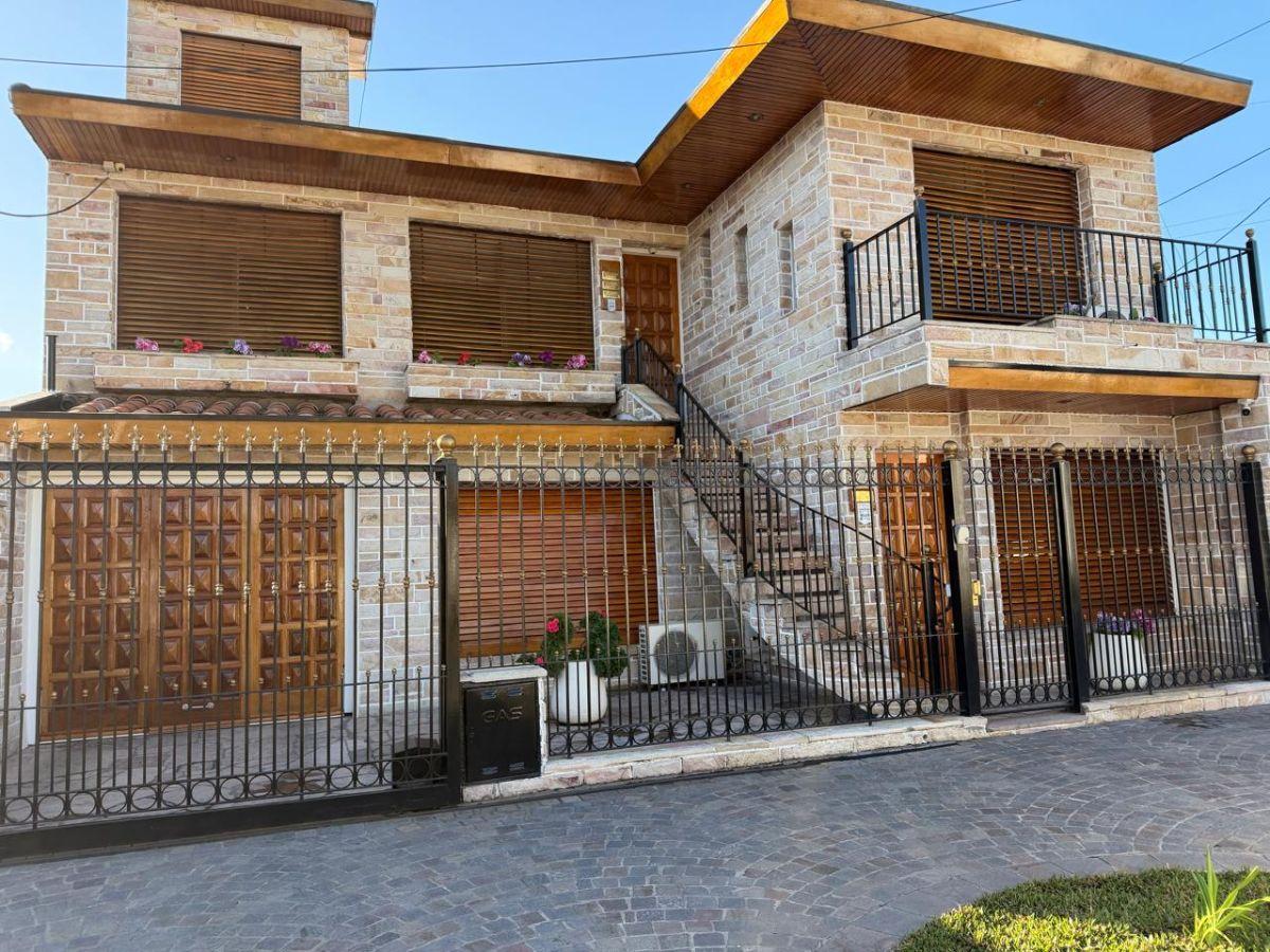 Foto de En alquiler PH al frente, centro Los Polvorines, imagen 1