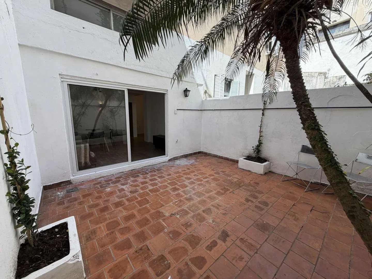 DEPARTAMENTO VENTA RECOLETA CON PATIO 3